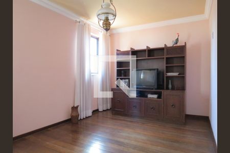 Casa para alugar com 4 quartos, 640m² em Santa Lúcia, Belo Horizonte