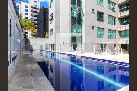 Apartamento à venda com 73m², 1 quarto e 1 vaga