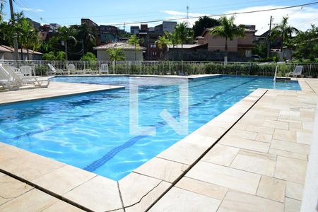Apartamento para alugar com 60m², 2 quartos e 2 vagas Apartamento para alugar com 60m², 2 quartos e 2 vagasÁrea comum - Piscina