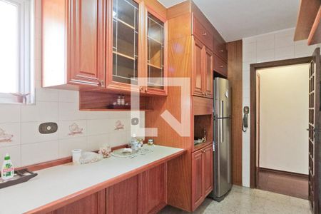Apartamento à venda com 196m², 3 quartos e 1 vagaCozinha