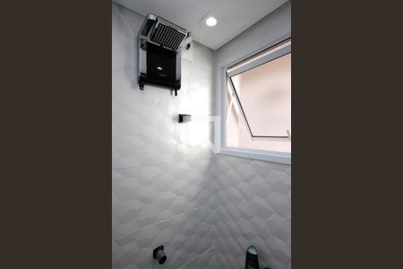 Apartamento para alugar com 39m², 2 quartos e sem vagaBanheiro