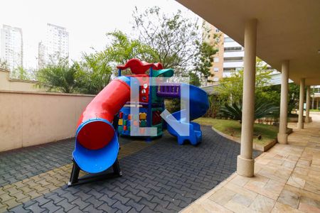 Apartamento à venda com 103m², 3 quartos e 2 vagasÁrea Comum - Playground