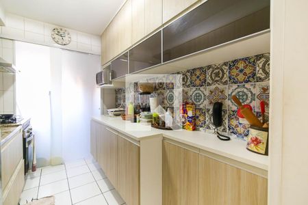 Apartamento à venda com 103m², 3 quartos e 2 vagasCozinha