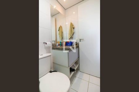 Apartamento à venda com 103m², 3 quartos e 2 vagasBanheiro da Suíte 2