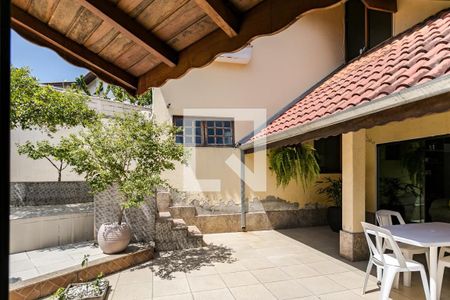 Casa para alugar com 306m², 3 quartos e 4 vagasVista - Cozinha - Espaço Gourmet