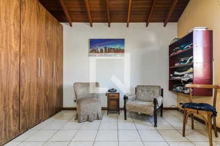 Casa para alugar com 306m², 3 quartos e 4 vagasQuarto 2 - Suíte