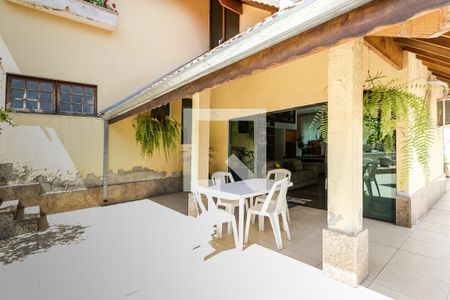 Casa para alugar com 306m², 3 quartos e 4 vagasÁrea Externa