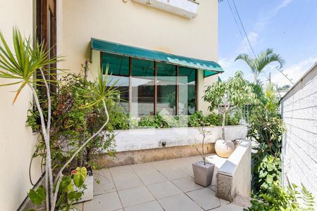 Casa para alugar com 306m², 3 quartos e 4 vagasÁrea Externa