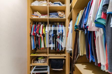 Casa para alugar com 306m², 3 quartos e 4 vagasCloset - Quarto 3 - Suíte