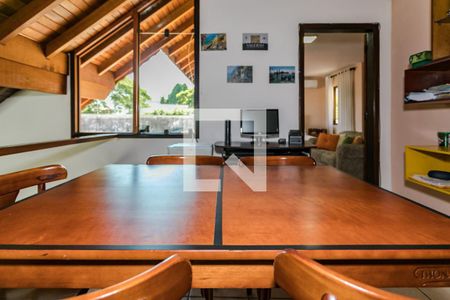 Casa para alugar com 306m², 3 quartos e 4 vagasMezanino