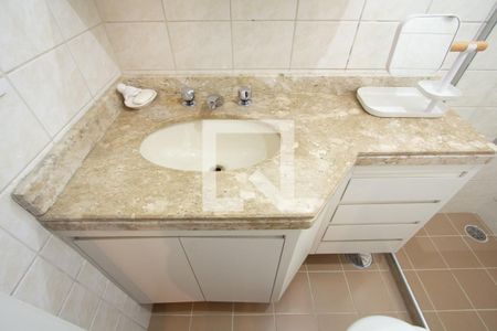 Apartamento à venda com 90m², 3 quartos e 2 vagas Apartamento à venda com 90m², 3 quartos e 2 vagasBanheiro