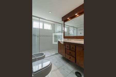 Apartamento à venda com 200m², 4 quartos e 3 vagasBanheiro da Suíte 2