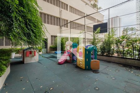 Apartamento à venda com 200m², 4 quartos e 3 vagasPlayground