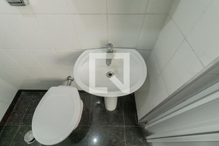 Apartamento à venda com 200m², 4 quartos e 3 vagasBanheiro de Serviço