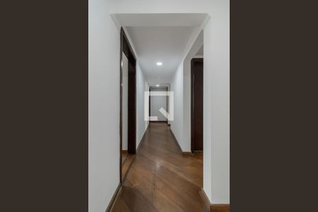 Apartamento à venda com 200m², 4 quartos e 3 vagasCorredor