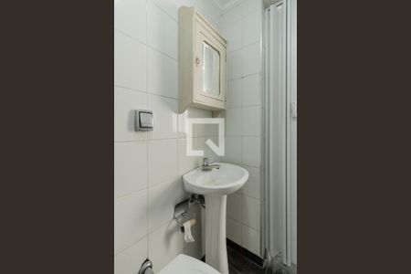 Apartamento à venda com 200m², 4 quartos e 3 vagasBanheiro de Serviço