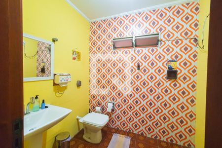 Casa à venda com 196m², 5 quartos e 2 vagasLavabo