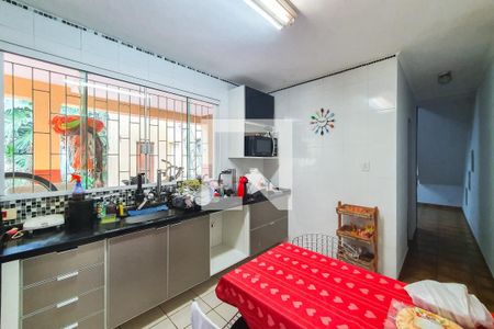 Casa à venda com 196m², 5 quartos e 2 vagasCozinha