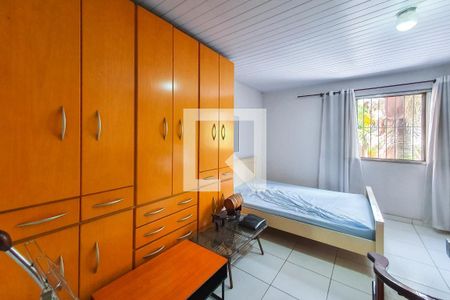 Casa à venda com 196m², 5 quartos e 2 vagasQuarto 1