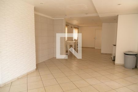 Apartamento para alugar com 50m², 2 quartos e 1 vaga Apartamento para alugar com 50m², 2 quartos e 1 vagaÁrea comum - Salão de festas