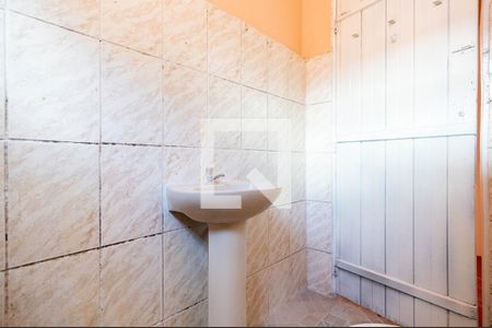 Casa para alugar com 70m², 2 quartos e sem vagaBanheiro