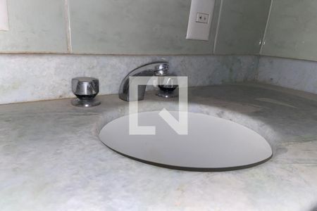 Apartamento para alugar com 60m², 2 quartos e 1 vagaBanheiro