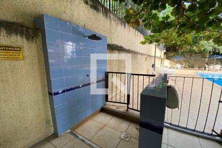 Apartamento para alugar com 60m², 2 quartos e 1 vagaÁrea comum - Piscina
