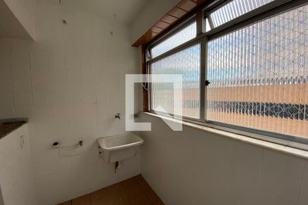 Apartamento para alugar com 60m², 2 quartos e 1 vagaÁrea de Serviço