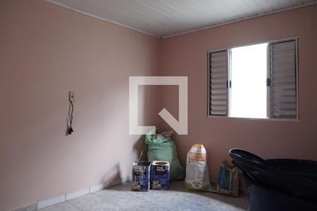 Sala de casa para alugar com 1 quarto, 35m² em Parque Maria Domitila, São Paulo