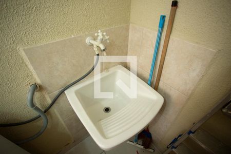 Casa de condomínio à venda com 100m², 3 quartos e 2 vagasÁrea de Serviço