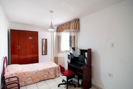 Casa à venda com 220m², 4 quartos e 2 vagas Casa à venda com 220m², 4 quartos e 2 vagasQuarto 3 - Suíte