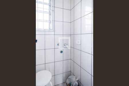 Casa à venda com 220m², 4 quartos e 2 vagas Casa à venda com 220m², 4 quartos e 2 vagasEdícula Área de Serviço