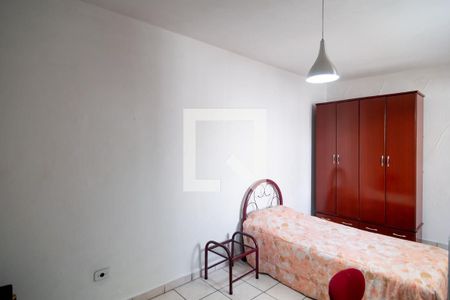 Casa à venda com 220m², 4 quartos e 2 vagas Casa à venda com 220m², 4 quartos e 2 vagasQuarto 3 - Suíte