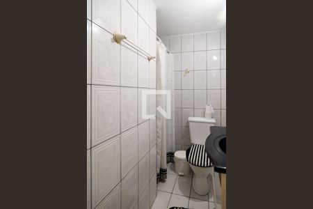 Casa à venda com 220m², 4 quartos e 2 vagas Casa à venda com 220m², 4 quartos e 2 vagasBanheiro Quarto 2 - Suíte