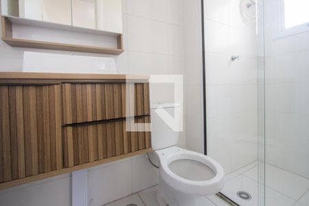 Banheiro de apartamento para alugar com 1 quarto, 29m² em Jardim Caravelas, São Paulo