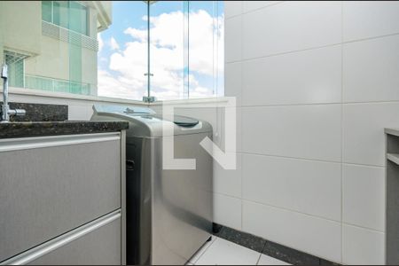 Apartamento para alugar com 68m², 2 quartos e 2 vagasÁrea de Serviço