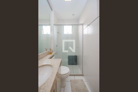 Apartamento para alugar com 68m², 2 quartos e 2 vagasBanheiro Social