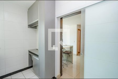 Apartamento para alugar com 68m², 2 quartos e 2 vagasCozinha