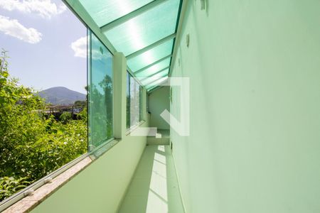 Casa de condomínio à venda com 300m², 5 quartos e 2 vagasVaranda da Suíte 5