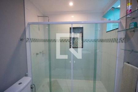 Casa de condomínio à venda com 300m², 5 quartos e 2 vagasBanheiro da Suíte 2