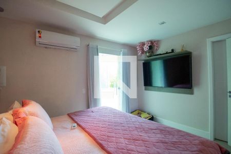 Casa de condomínio à venda com 300m², 5 quartos e 2 vagasSuíte 5