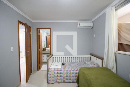 Casa de condomínio à venda com 300m², 5 quartos e 2 vagasSuíte 1