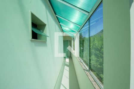 Casa de condomínio à venda com 300m², 5 quartos e 2 vagasVaranda da Suíte 5