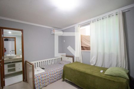 Casa de condomínio à venda com 300m², 5 quartos e 2 vagasSuíte 1