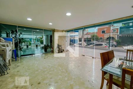 Apartamento à venda com 65m², 2 quartos e sem vagaÁrea comum - Salão de festas