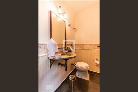 Casa à venda com 405m², 5 quartos e 4 vagasLavabo