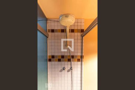 Casa à venda com 405m², 5 quartos e 4 vagas Casa à venda com 405m², 5 quartos e 4 vagasBanheiro Social