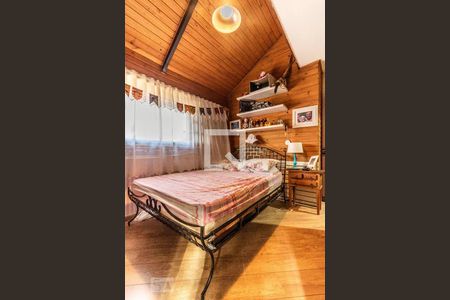 Casa à venda com 405m², 5 quartos e 4 vagas Casa à venda com 405m², 5 quartos e 4 vagasSuíte 2