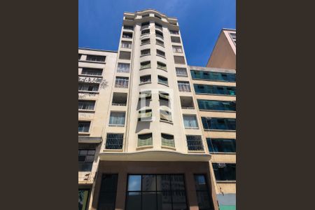 Apartamento para alugar com 150m², 3 quartos e sem vagaFachada