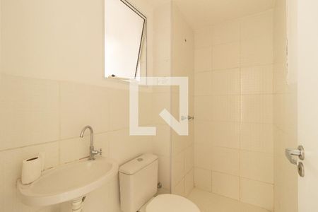 Banheiro de apartamento para alugar com 2 quartos, 45m² em Campo Grande, Rio de Janeiro